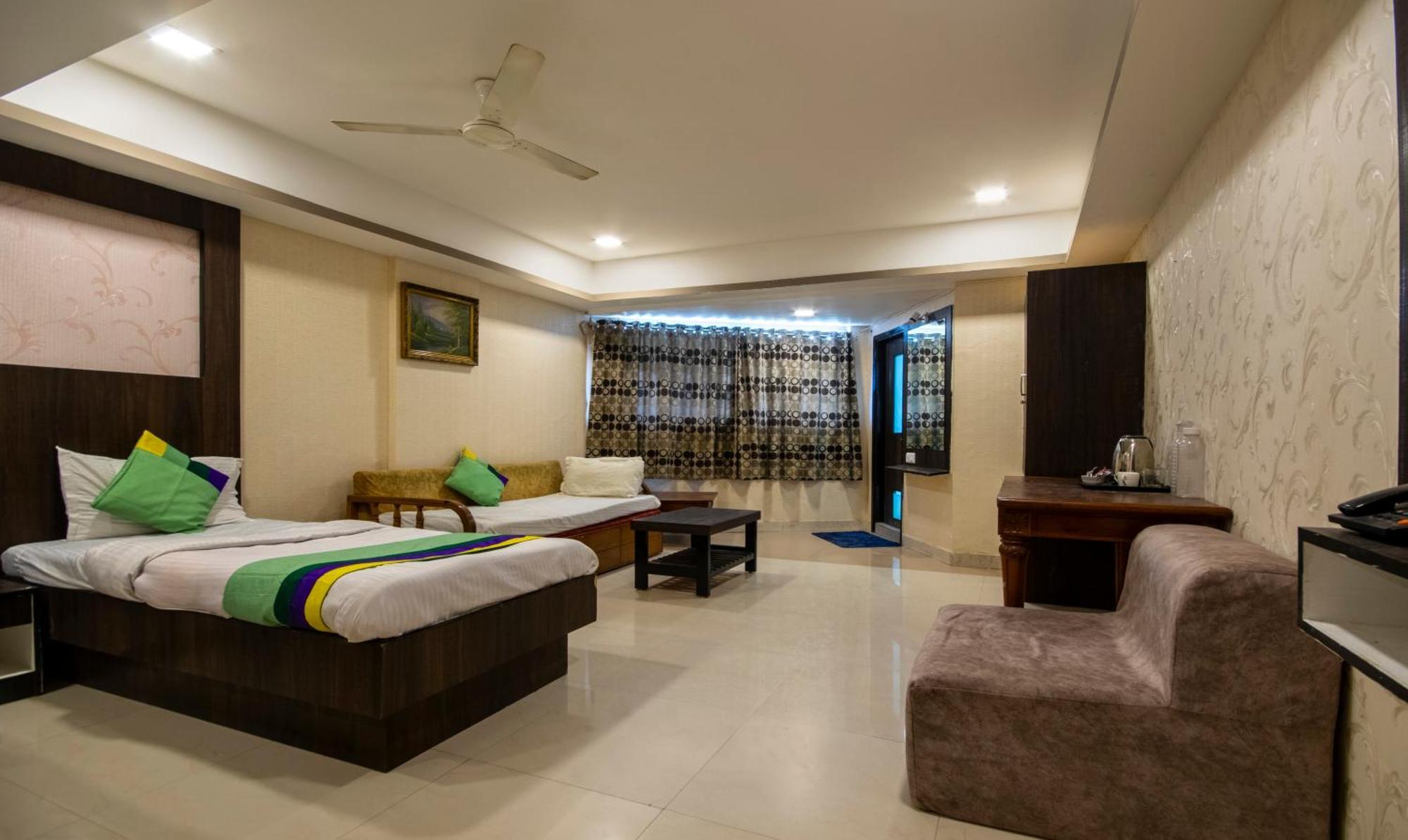 Itsy Hotels Shree Krishna Palace Ахмедабад Екстер'єр фото